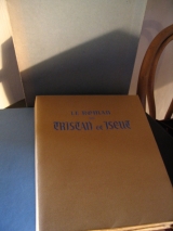 CHAMPION, Pierre (trad.) LEROY, Maurice (illus.) Le Roman de Tristan et Iseut. Monaco, Les Documents d\'Art, 1943. En feuilles sous couverture rempliée et double emboîtage.